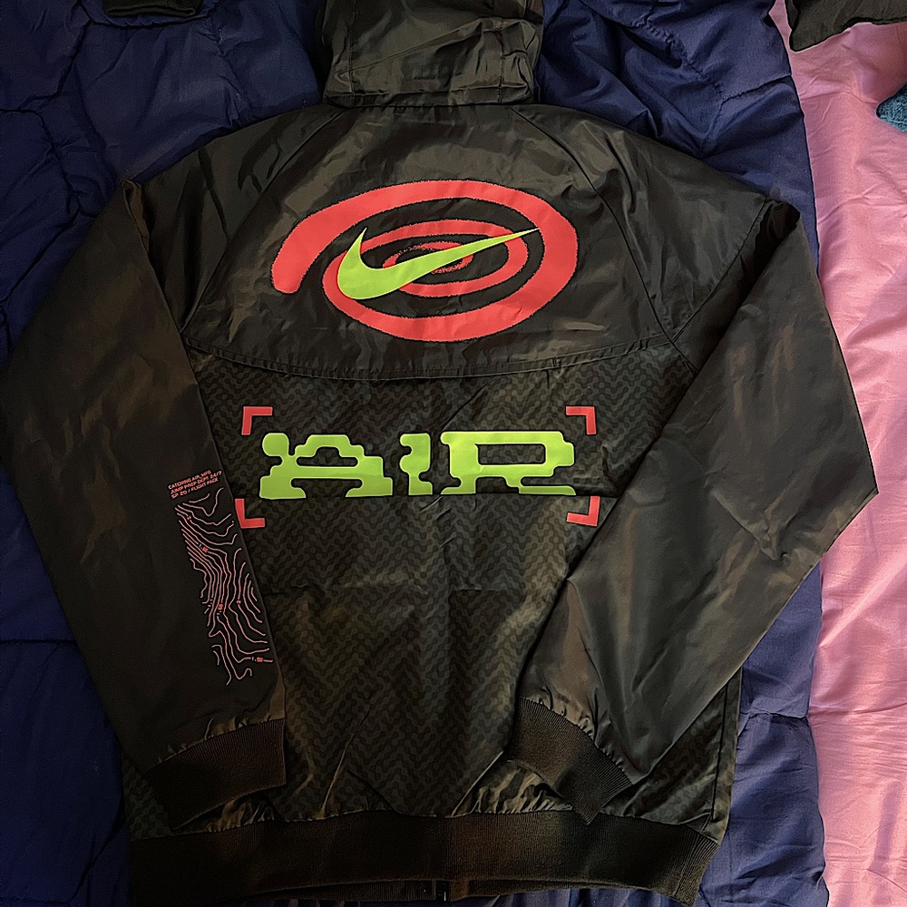 ‼️NWT‼️ NIKE MEN'S CATCH AIR Windbreaker SMALL